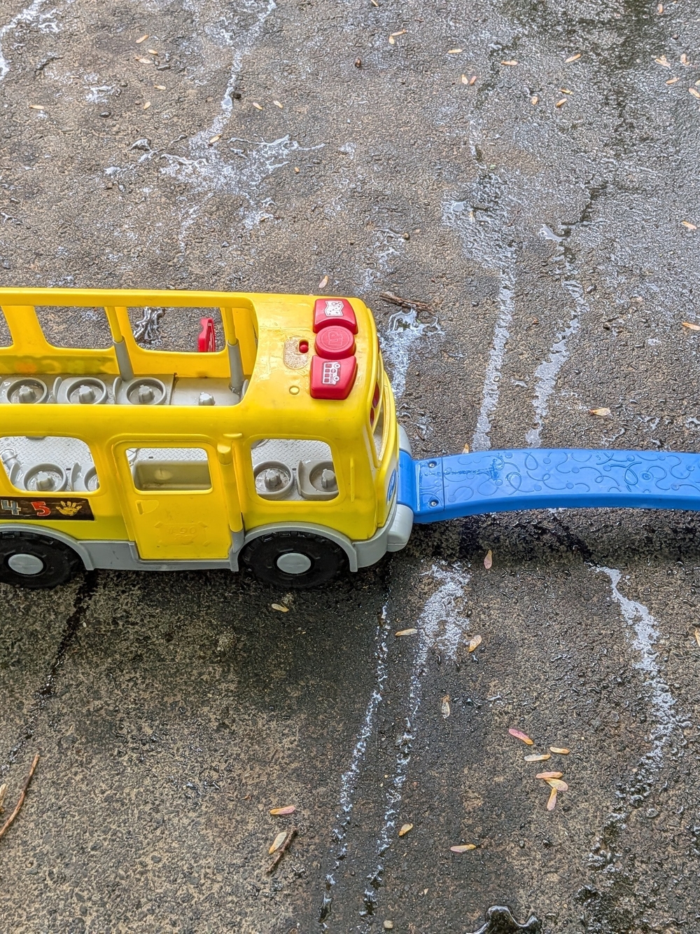Yellow Toy School Bus Pull-Along for Kids